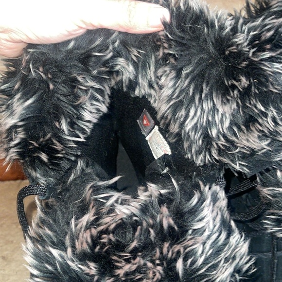 THE NORTH FACE Women’s Leather And Suede Boots Size 9 In Excellent Condition - Picture 11 of 13